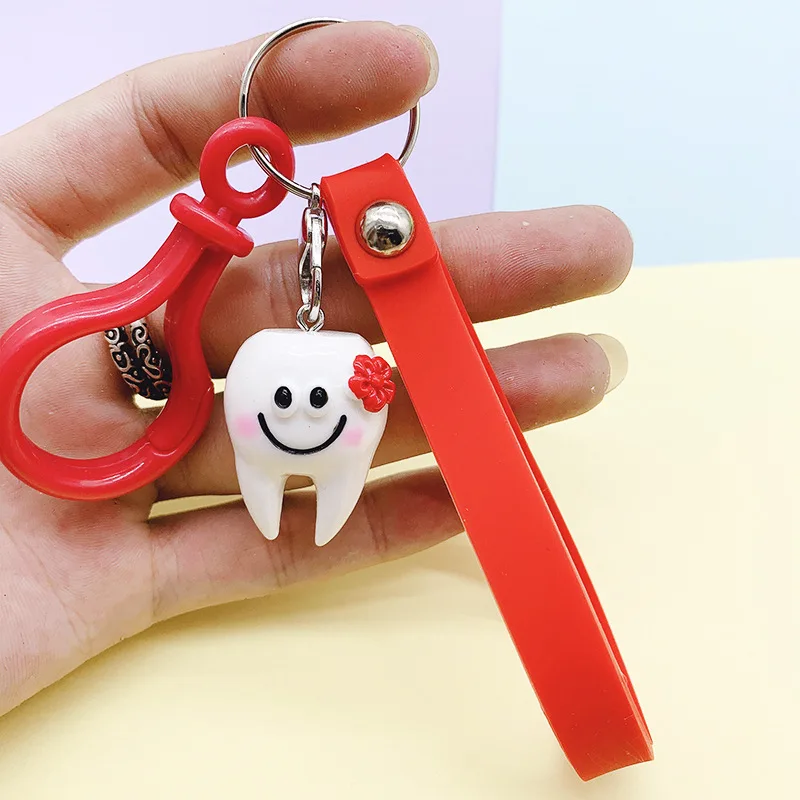 

2020 Simulation Cartoon Teeth Keychain Dentist Decoration Key Chains Resin Tooth Model Shape Key Rings Dental Clinic Gift