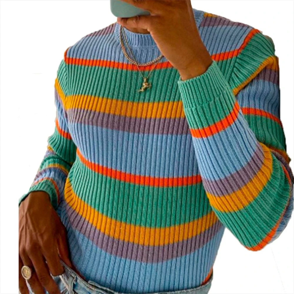 Мужской теплый вязаный свитер повседневный облегающий в радужную полоску с