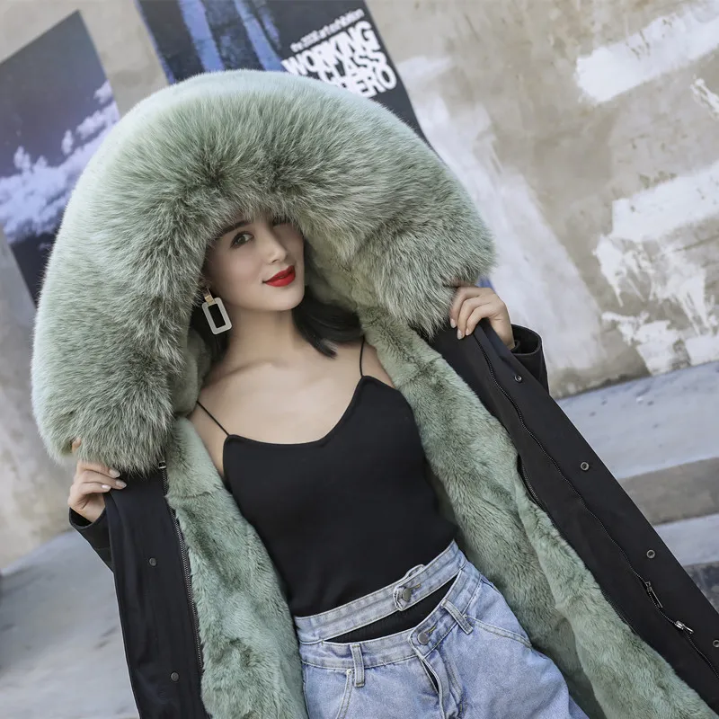 

2019 new winter party to overcome the rabbit fur liner long knees fox fur collar detachable fur coat