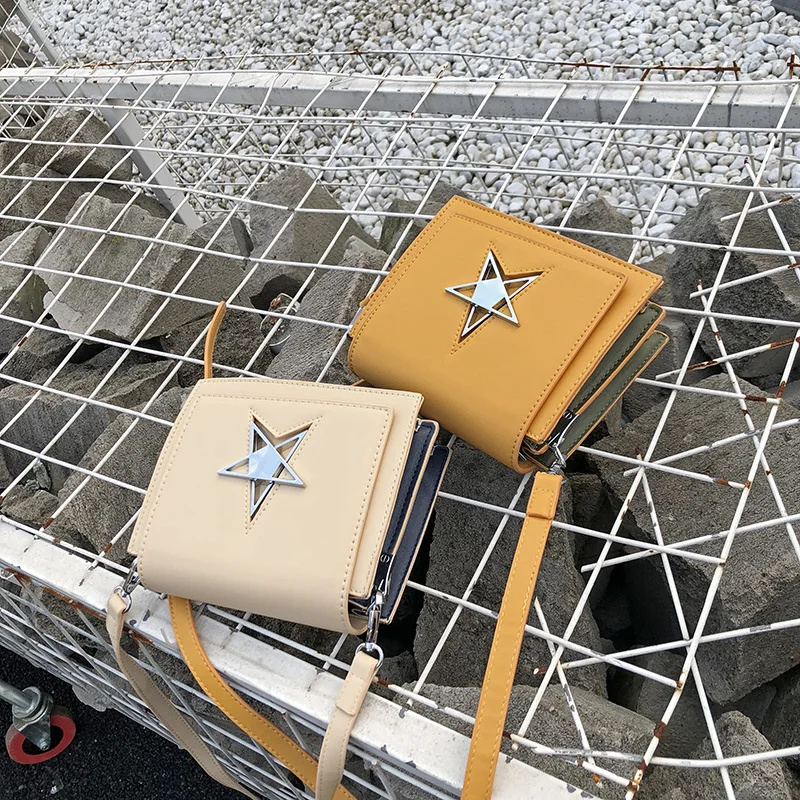 

2019 Summer New Style Five-pointed Star Lock Bag Textured Western Style Fairy Trend Contrast Color Versatile Crossbody Bag