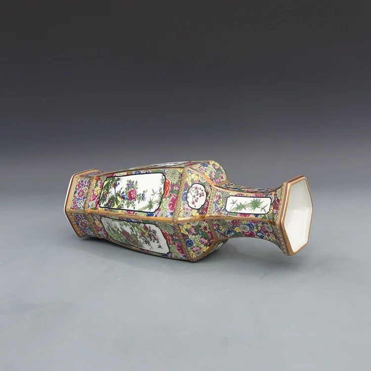 Antique Enamel Vase Porcelain Hexagonal Vase Collection of Ancient Porcelain Made in Qianlong Dynasty 3