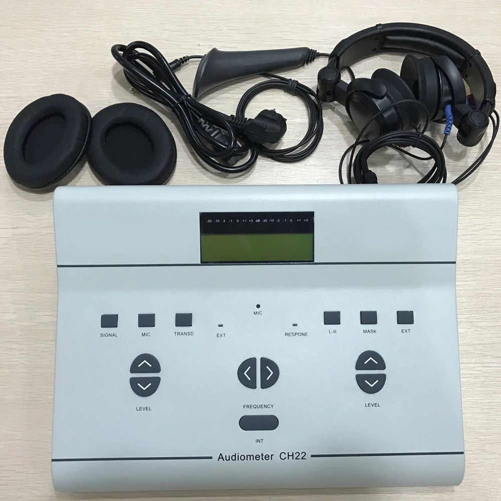 China Medical Portable Diagnostic Audiometer For Hearing Test