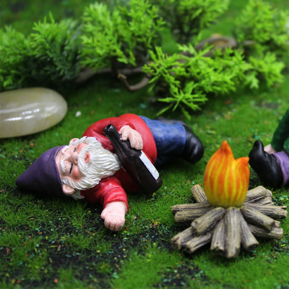 Mini Resin Moss Micro Landscape Garden Decoration Gnome Statue Resin Garden Figurines Ornaments for Bookshelf Garden Accessories Mini Resin Moss Micro Landscape Garden Decoration Gnome Statue Resin Garden Figurines Ornaments for Bookshelf Garden Accessories