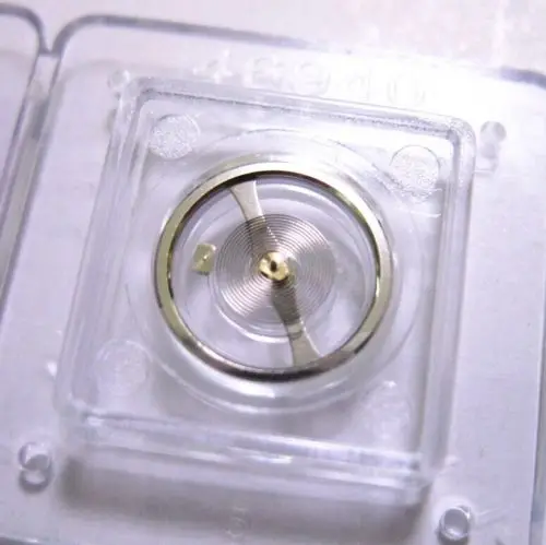 Части движения Баланс колеса совместимы с Hairspring для 7S26C 7S36A 7S36B 7S36C