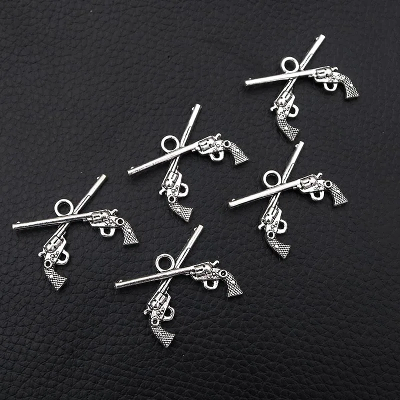 

12pcs/lot Silver Plated Revolver Charm Metal Pendants DIY Necklaces Bracelets Jewelry Handicraft Accessories 27*21mm P153
