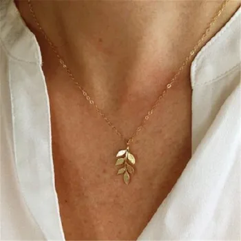 

Leaves Choker Necklace Women Plant Necklaces Chain Fashion Simple Pendant Ladies Jewelry Silver Color Korea Zinc Alloy Collares