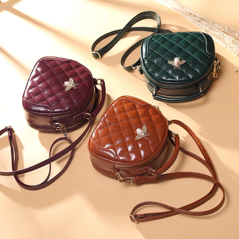 

Amoy Printed Leather Goods Rhombus Bag Women's 2019 New Style Versatile Bag Retro Hand Crossbody Bag Small round Bag