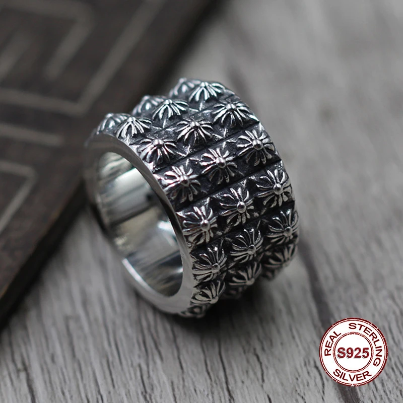 

S925 pure silver men's ring personality Restoring ancient ways The punk style triple cross is a classic ring Gift to your lover