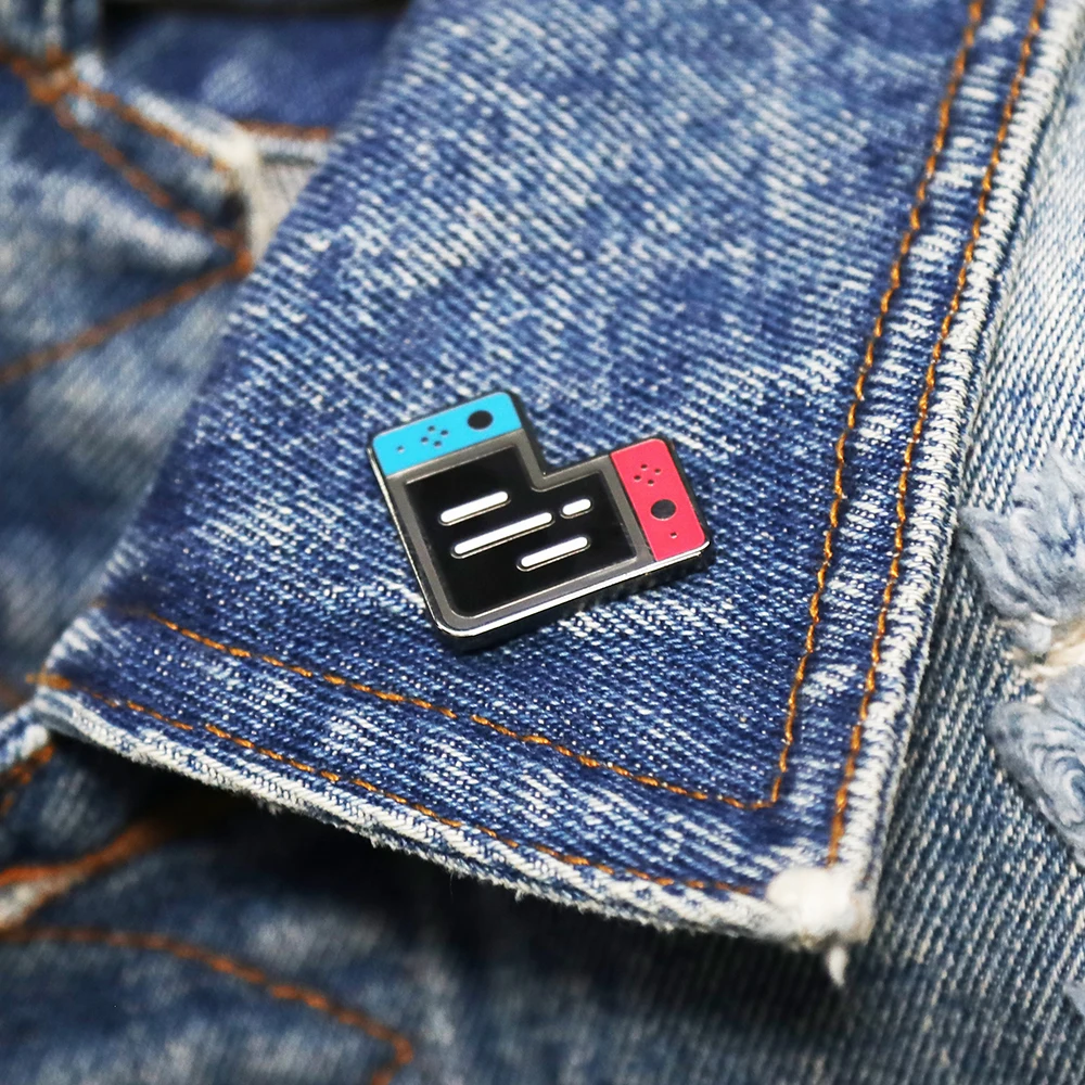 

Creative Nintendo Switch Metal Brooch Pins Schoolbag Switch Gamepad game handle Enamel Badge Icon Collect Backpacks Bag Badges