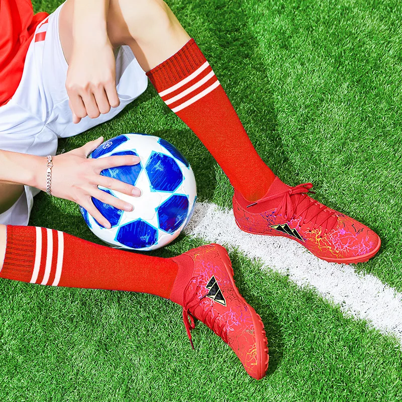 Оригинальные мужские спортивные футбольные бутсы зеленого и красного цвета; спортивная обувь для мужчин; нескользящие мужские футбольные кроссовки голяшка средней высоты; Молодежная обувь для мальчиков