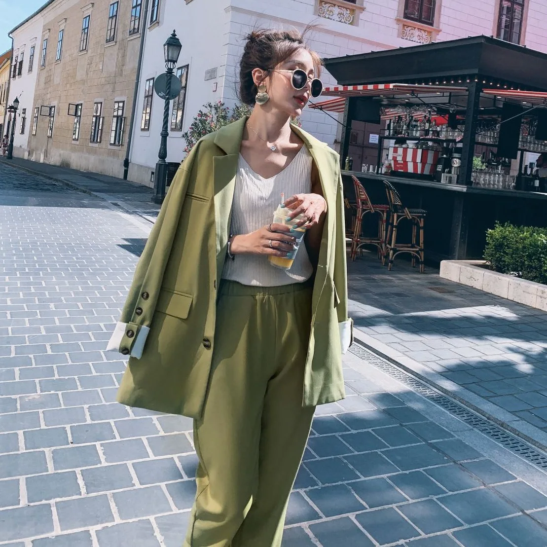 

Photo Shoot Chic Button Contrast Color Revers Elegant Ol Green Small Suit High-waisted Straight-Cut Capri Pants Women's Two-Piec