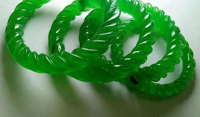 Сертифицированный(класс А) резьба ручной работы винты Зеленый жадеит нефритовый браслет(сертификат доставки