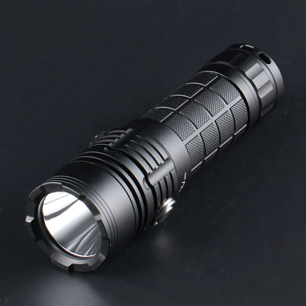Фонарик Convoy M4U с xpl hi / KW CSLNM1.TG микро USB зарядкой 7135*8 biscotti|26650 flashlight|flashlight ledled flashlight |