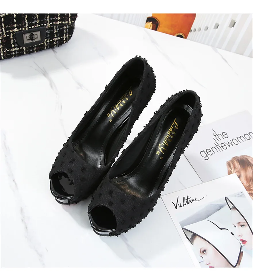 13308088882_1716657951