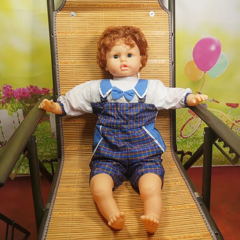 

70 Centimeter Ultra Large Doll Model Infant Doll Clothing Model Blink Doll