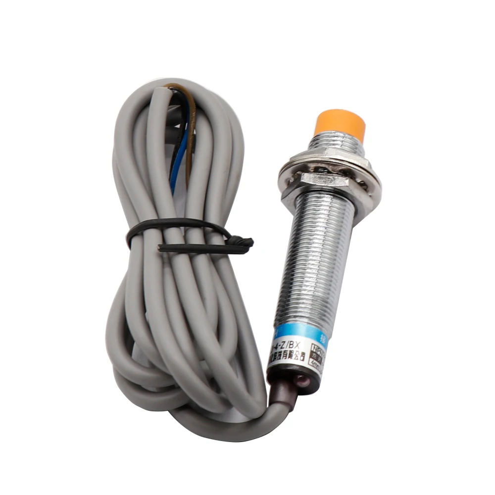 1PC 3D 프린터 LJ12A3-4-Z/BX 유도 형 근접 센서 감지 스위치 NPN DC6-36V 4mm 평상시 열림 근접 스위치