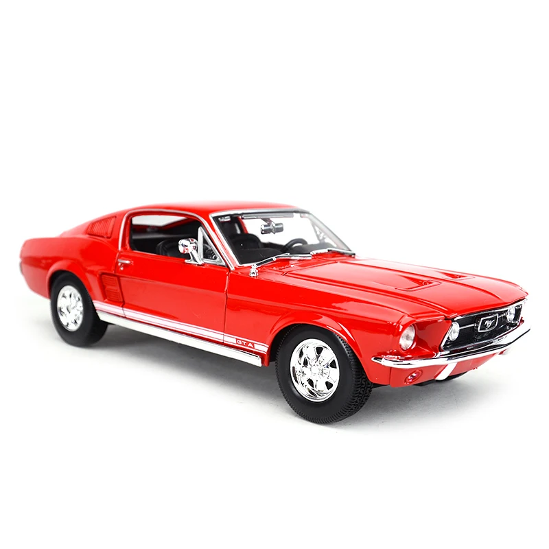 Maisto 1:18 1967 Ford Mustang GTA Фастбэк спортивный автомобиль статического моделирования