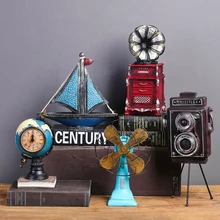 Modelo de resina vintage, accesorios de decoración del hogar, artesanías telefónicas, cámara, figuras en miniatura, armario de TV, arte decorativo de oficina