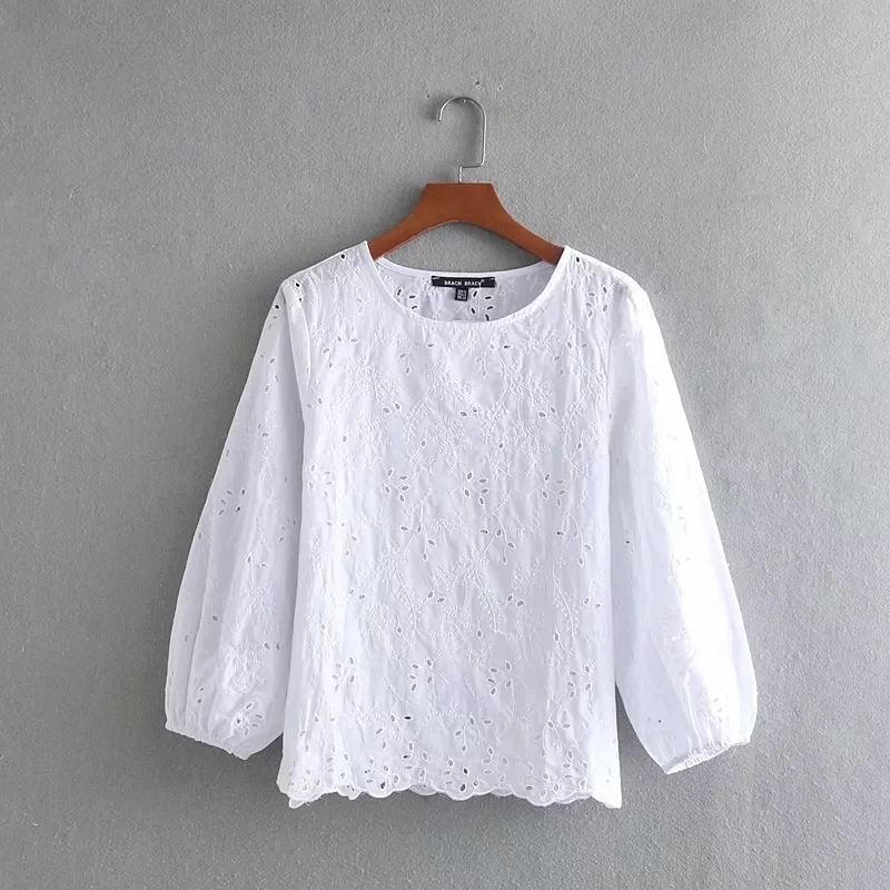 Women Hollowing Embroidery Cotton White Blouses Female Lantern Sleeve Shirts Loose Tops 2022 Summer Blusas Mujer S5639