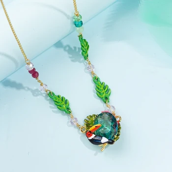 

Fashion Enamel Love Bird Chokers Necklaces Bridesmaid Gift Green Crystal Metal Hornbill Necklace Chains Women Accessories XL031