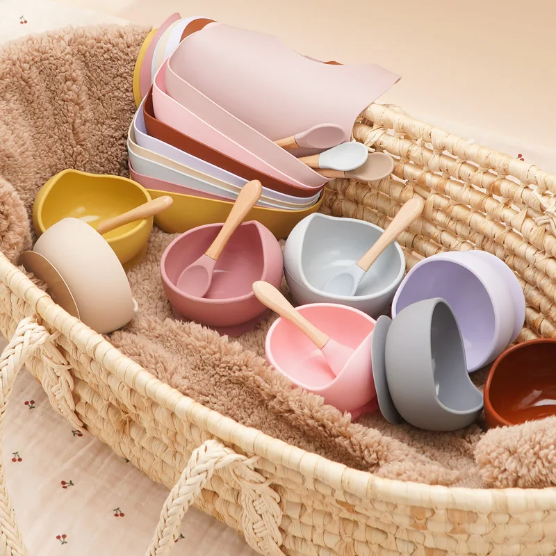 Children's Tableware Soild Food Training Waterproof Baby Bibs Infant Sucker Feeding Bowl And Wooden Handle Spoon Set Baby Stuff 6