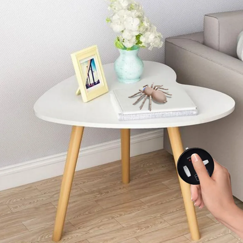 New Kids Remote Control Infrared Scary Insect Electric Wireless Fake Realistic Novelty Spider Toy Halloween Party Play Toys NEW