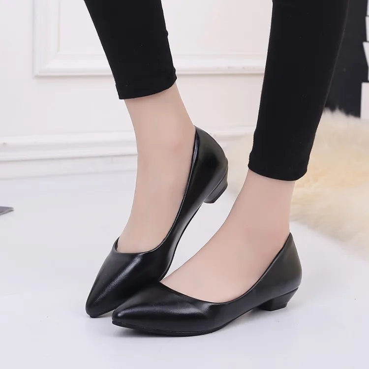

Spring Shoes Women's 2018 New Style Pointed Shallow Mouth Korean-style Versatile Black Work Shoes Low Heel Flat Heel Leisure Sho