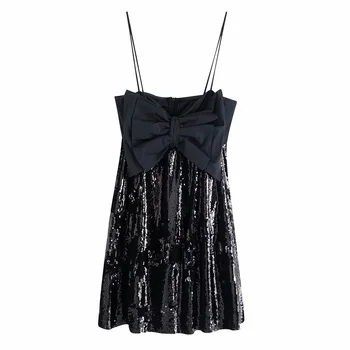 

Autumn 2019 women's new V-neck thin sling with inner lining chest bow and embroidery dress Sequin panel dress 08802869800