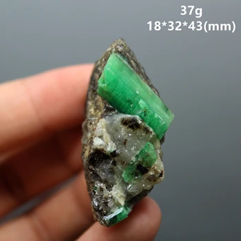 

100% Natural gem-grade green emerald mineral specimen crystal specimens stones and crystals quartz crystals from china