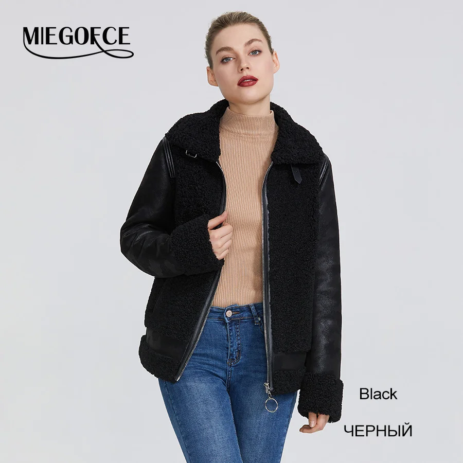 MIEGOFCE Новая зимняя женская коллекция куртка из искусственного меха зимние куртки женской пальто-дубленки сшит из двух тканей и выделяет свой особенный стиль ветрозащитный стойкий воротник c мехом - Цвет: 201-Black