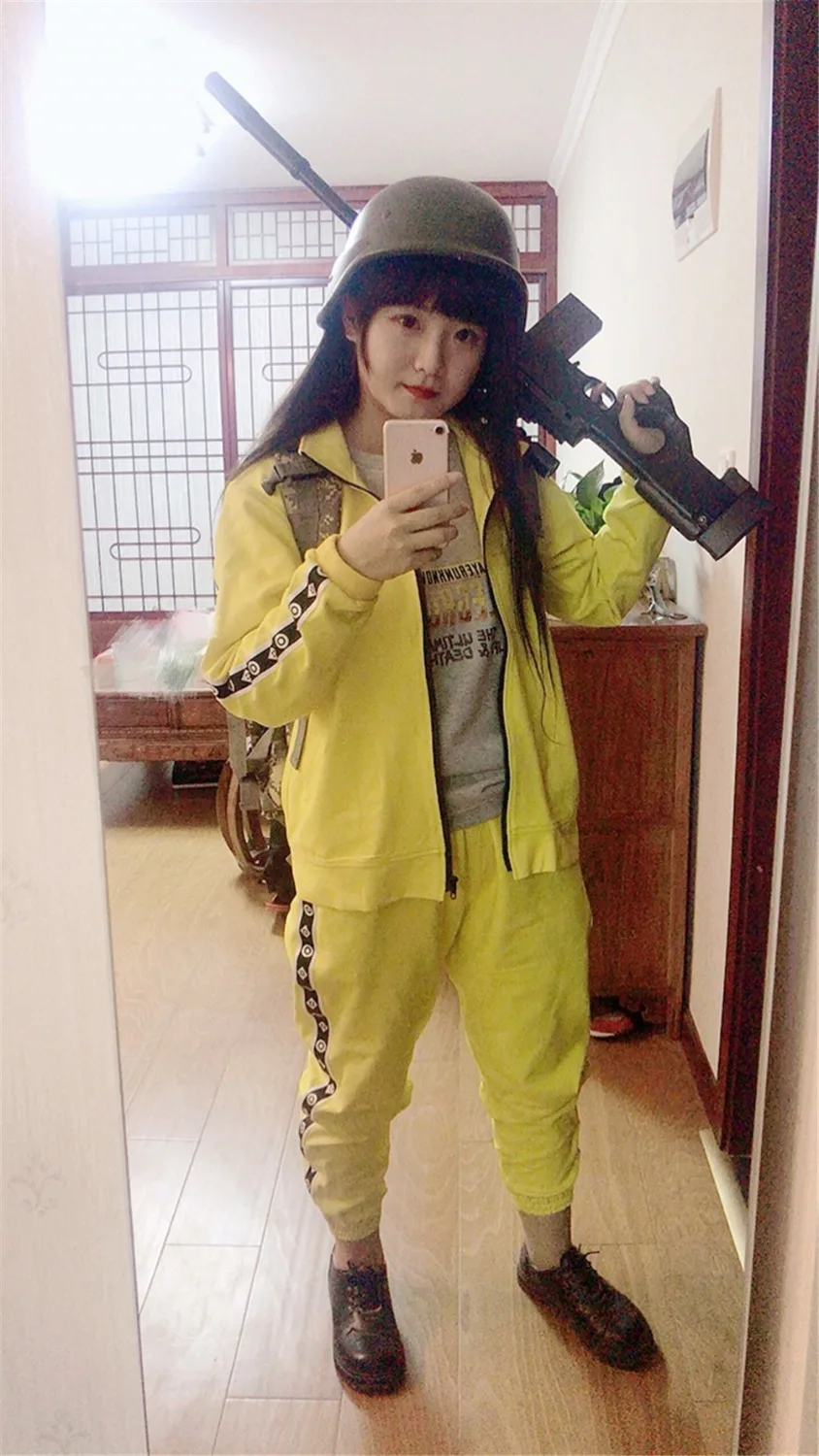  PUBG Game Playerunknown's Battlegrounds Cosplay Costume Small yellow chicken eat yellow clothes gro