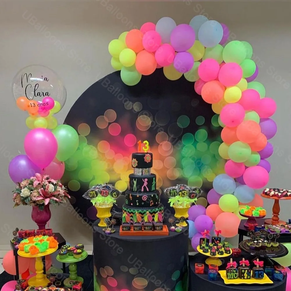 1 Set Palloncini Compleanno Al Neon Arco UV Incandescente Luce Nera Lattice Globos Palloncini Al Neon Ghirlanda per Fornure Per Decorazioni Per Feste Di Compleanno  15