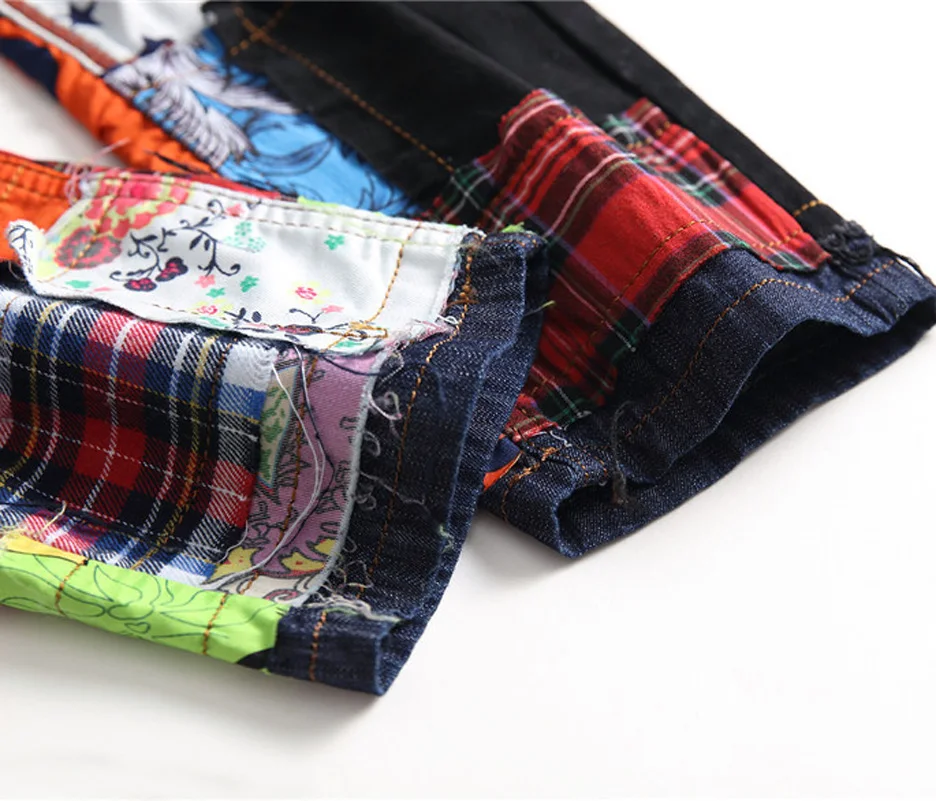 Красочные джинсы мужские джинсовые заплатка Slim Fit хип хоп модные дизайнерские брюшные штаны модные показ джинсовые брюки мужские