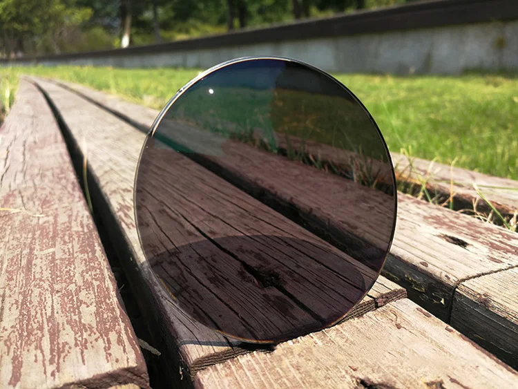 1,56 1,61 1,67 серый коричневый фотохромные линзы рецепт близорукость Пресбиопия солнцезащитные очки CR-39 смолы Асферические стекла линзы