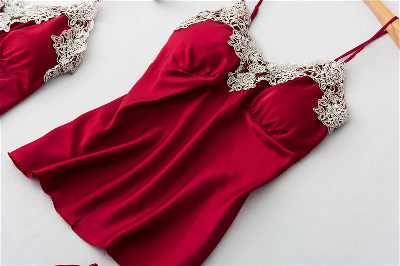 13057627141_1061836450