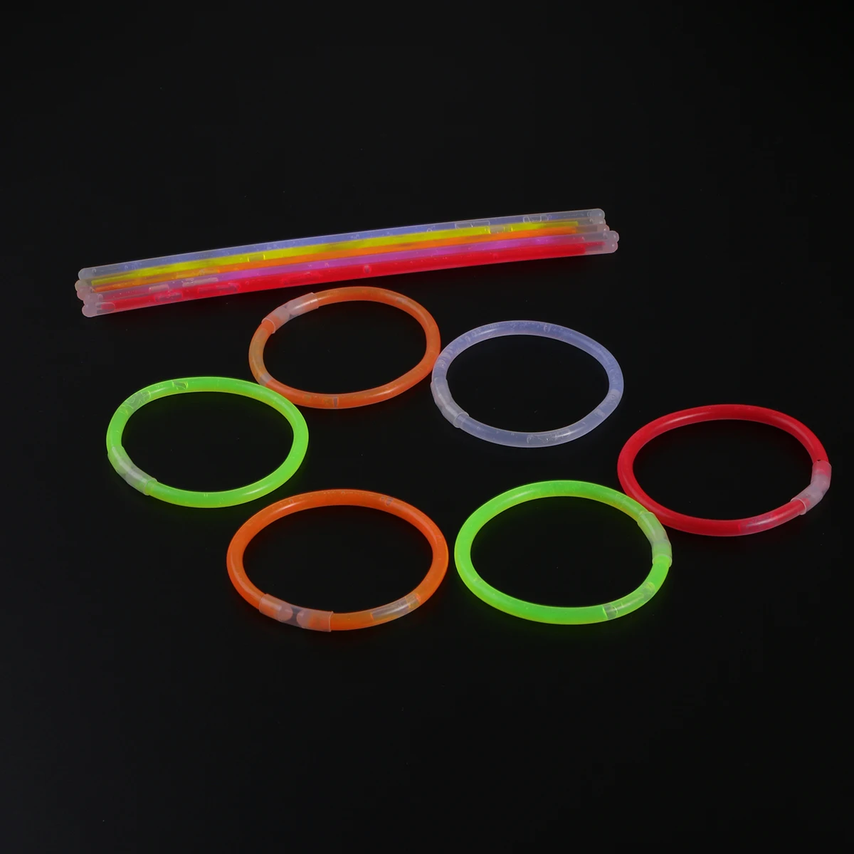 100 Pcs Fluorescent Bracelet Assorted Color Glow Sticks Party Supplies for Show Bar