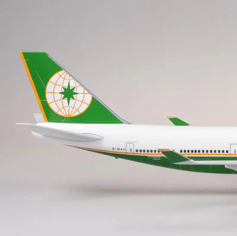Novel 1/150 масштаб 47 см самолет Boeing B747 самолет тайваньский EVA авиакомпания Модель W светильник и колесо литой пластмассовый полимерный самолет
