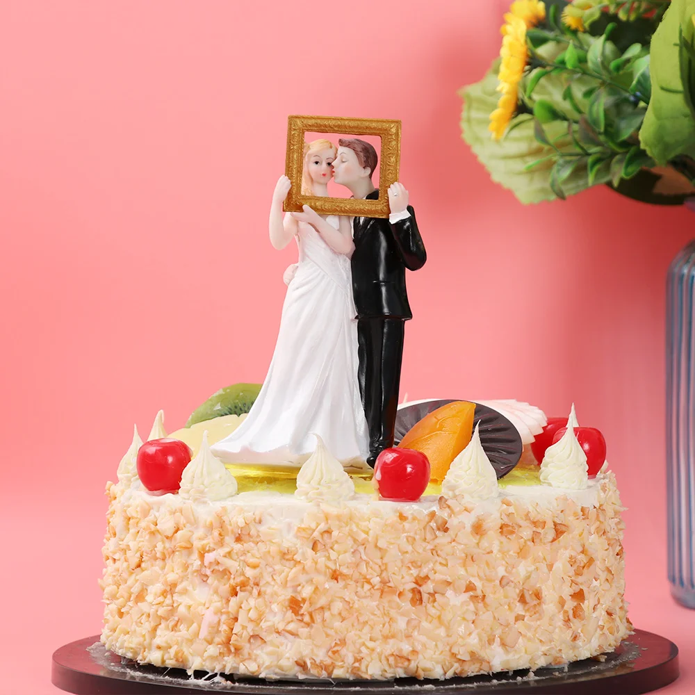 Элегантный свадебный Топпер для торта, жениха и невесты, украшение из смолы, статуэтка, подарок на день Святого Валентина, помолвочный декор, юбилей