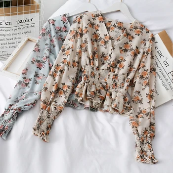 

vintagel floral women blouse 2020 summer new v-neck lantern sleeved v-neck ruffles short high waist lady elegant pulls tops