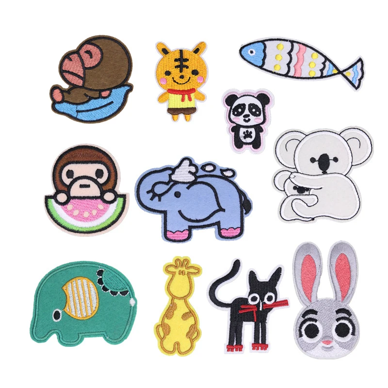 animal set 11PCS Random Mix DIY Cartoon Pattern Iron-On Patches Embroidery Cloth Chapter Decorative Stickers scrapbook - Цвет: animal set 11PCS
