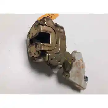 

8055301U61 DOOR LOCK REAR LEFT Nissan TERRANO/TERRANO. II (R20)