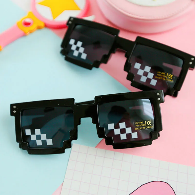 

Personality Mosaic Pixel Sunglasses Thug Life Mosaic Pixel Glasses Around The World Party Retro Second Element Black Sun Glasses