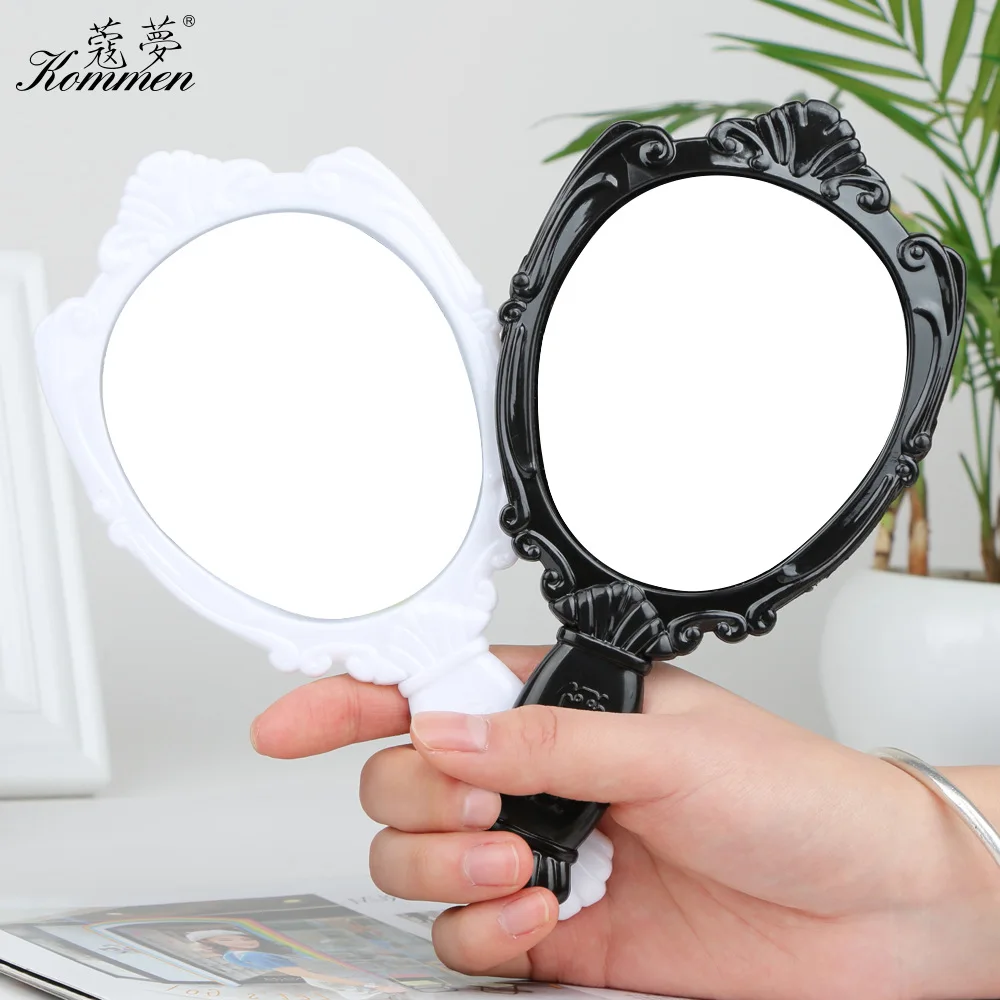 Manufacturers Wholesale Plastic Mirror And Comb Set Hand Mirror Portable Make-up Mirror Customizable Retro Small Mirror Dressing