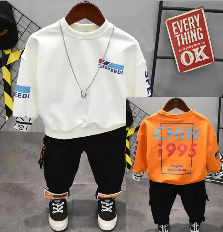 Комплект одежды для мальчиков, весенне-осенняя Модная хлопковая футболка и штаны для детей 2-6 лет, одежда для малышей комплект из 2 предметов для мальчиков 2-6 лет