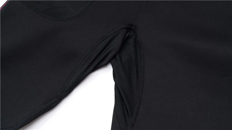 Shooting Photograph112600631