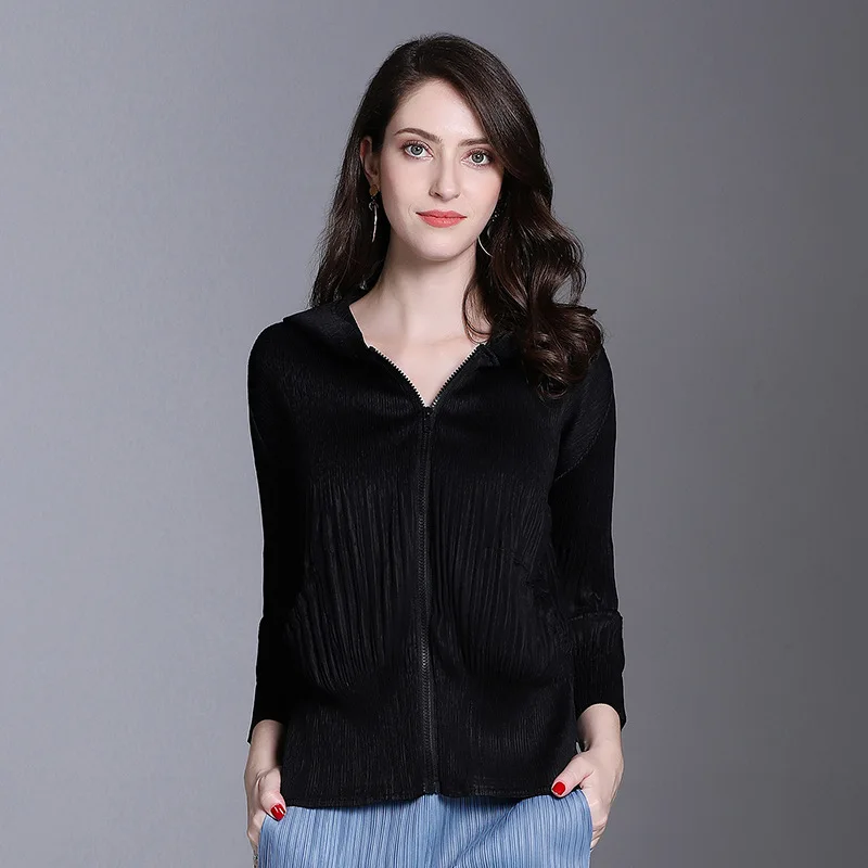 Плиссированная куртка, пожалуйста, Miyake, на молнии, свободное классическое короткое пальто, новинка, однотонный воротник, длинный рукав, карман, шляпа, куртка для женщин