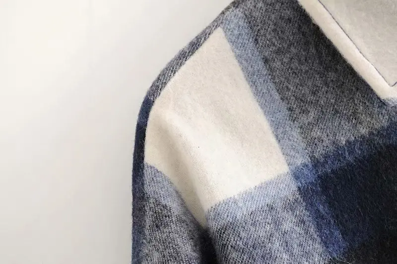 Winter Plaid Shirt Jacekt Loose Oversize Woolen Coat Women Vintage Button Jacket Windbreaker