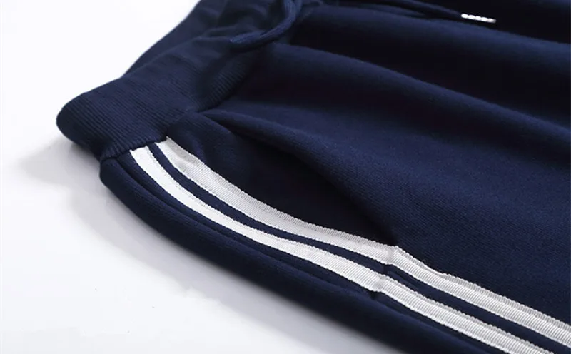 9328493573_1736149123