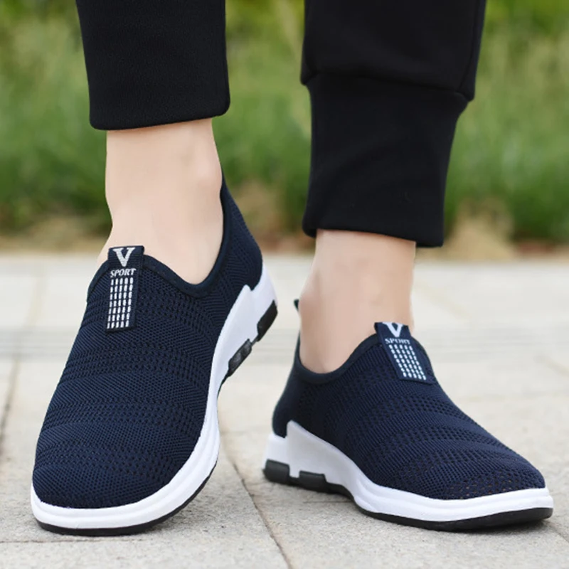 Men Running Shoes 2021 Autumn Luxury Brand Sneakers Men Outdoor High Top Gym Shoes Male Walking Jogging Trainers