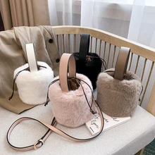 Luxury Ladies Bag Winter Crossbody Fashion Designer Bags Famous Brand Women Bags High Quality Plush Women's Bag Rounded Handles